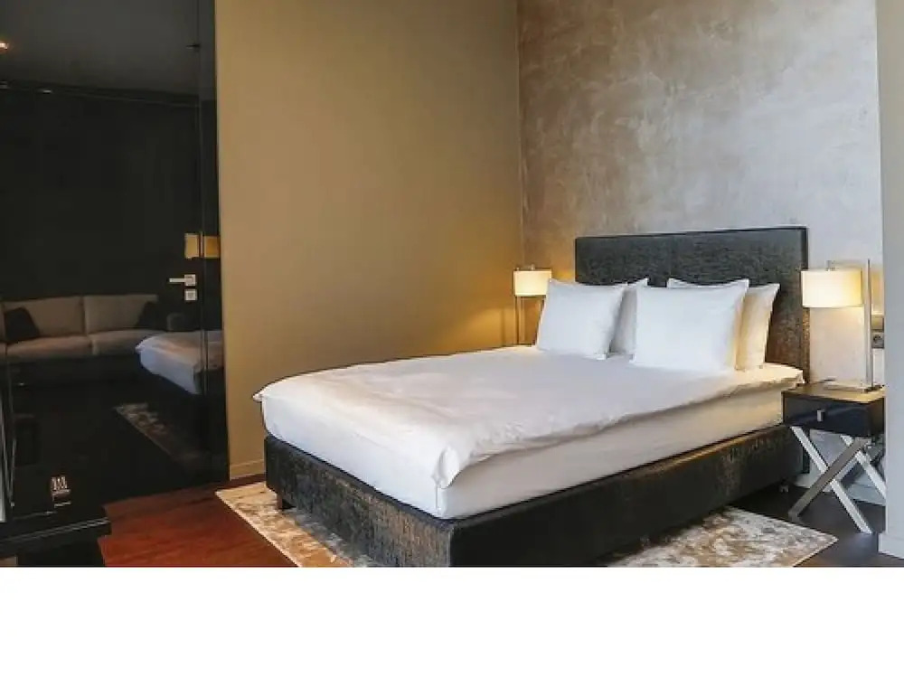 尊爵單人房，配大床