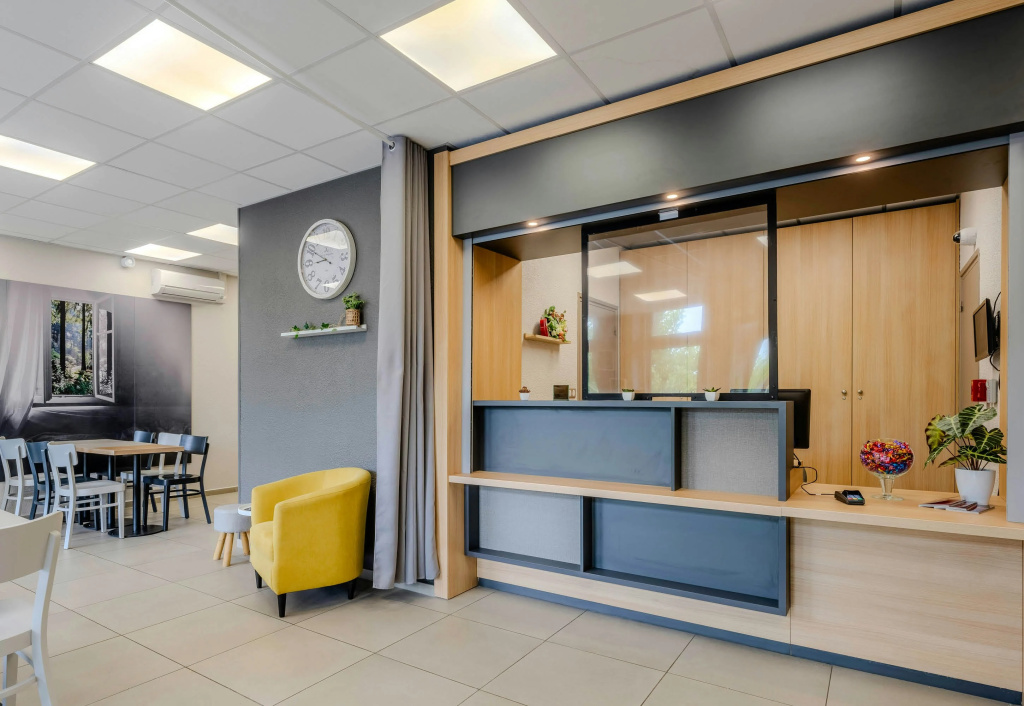 Voir la photo 2 — B&B HOTEL Cambrai