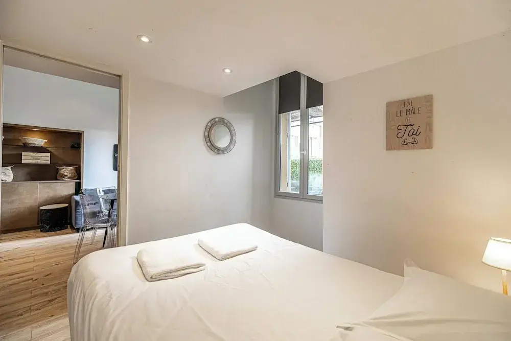 Voir la photo 1 — Modern Mezzanine Apt 2br/4p - Place Garibaldi