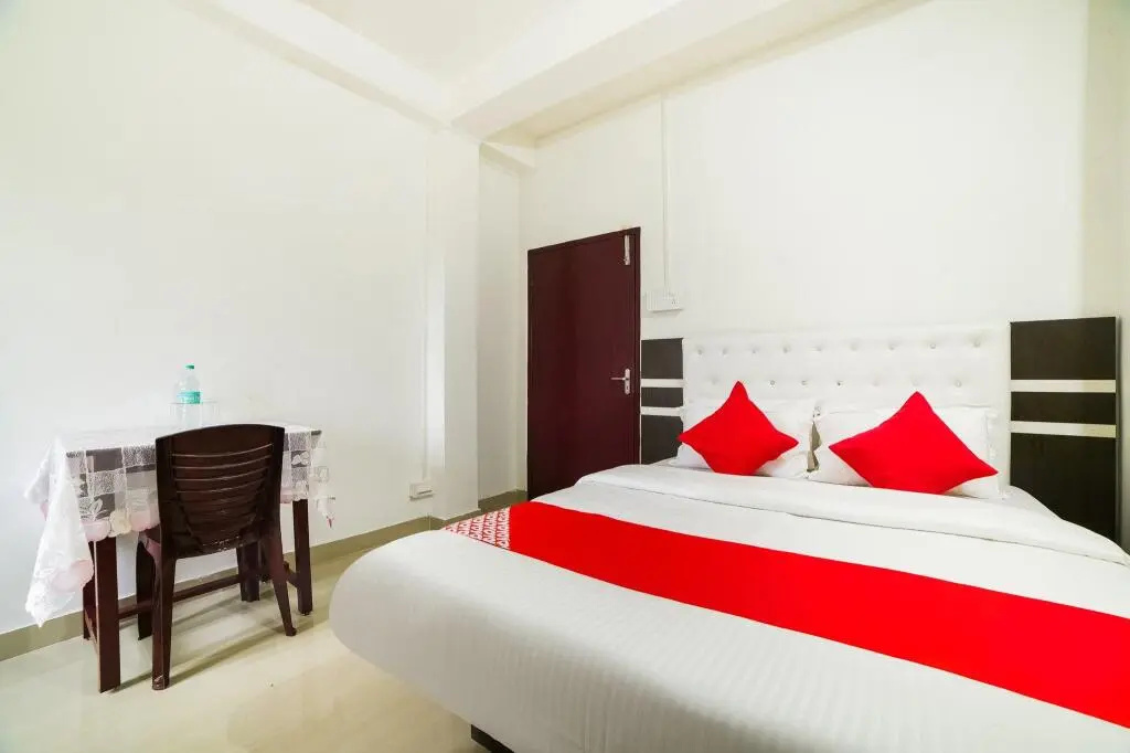 Aashiyana Home by OYO Rooms