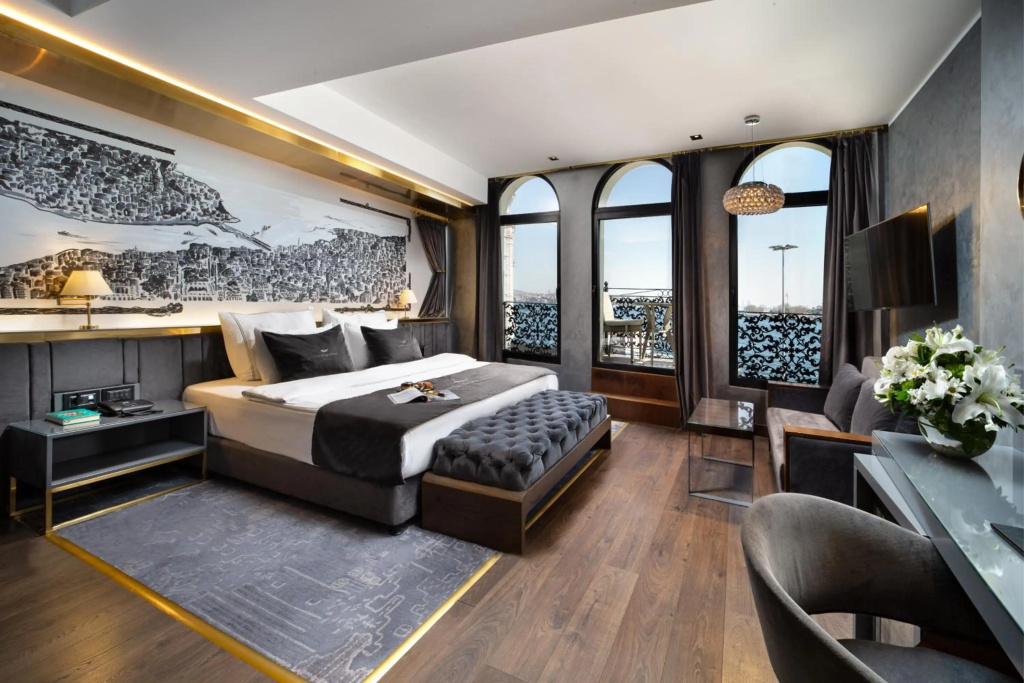 The Wings Hotels Karakoy — фото