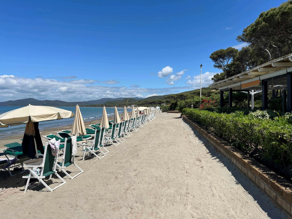 Beach & Waterfront