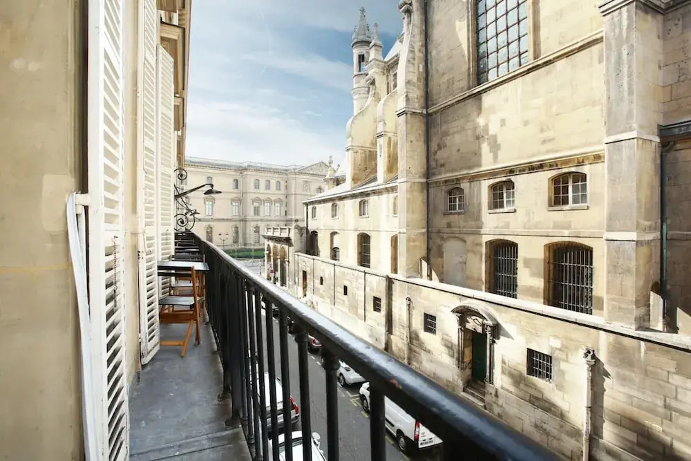 Magnificent Apartment With AC - Louvre Museum