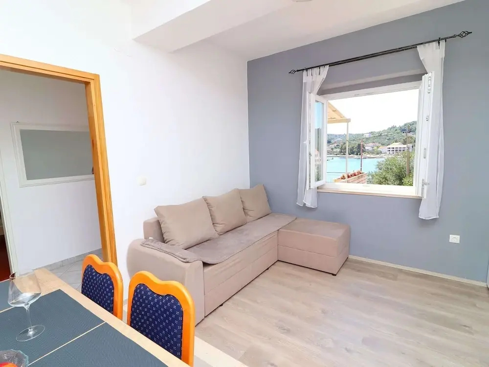 Apartments Radojkovic Lumbarda - Comfort Two Bedroom Apartment With Terrace and Sea View
