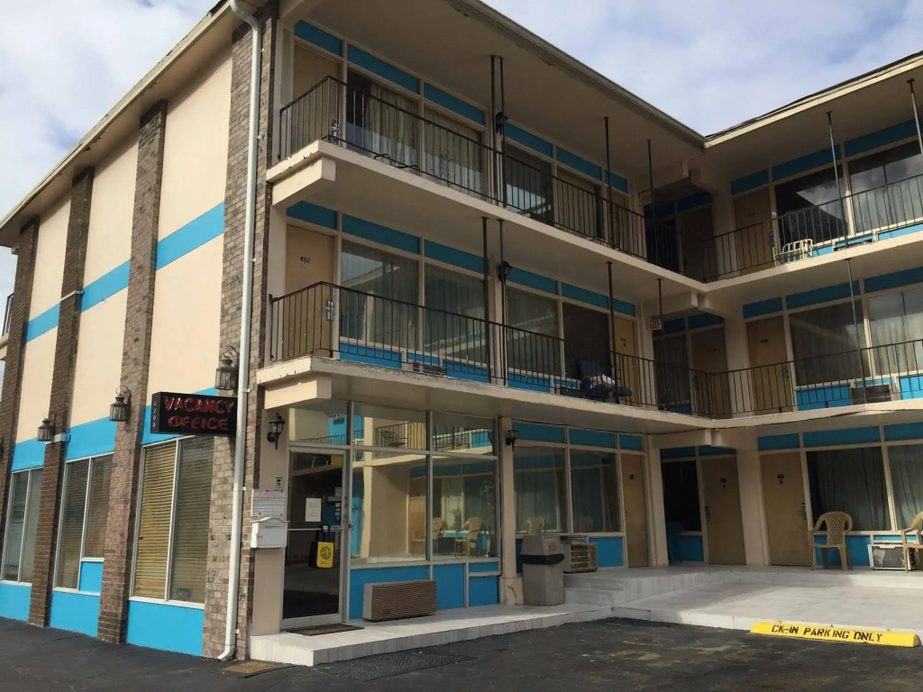 Sea Banks Motor Inn
