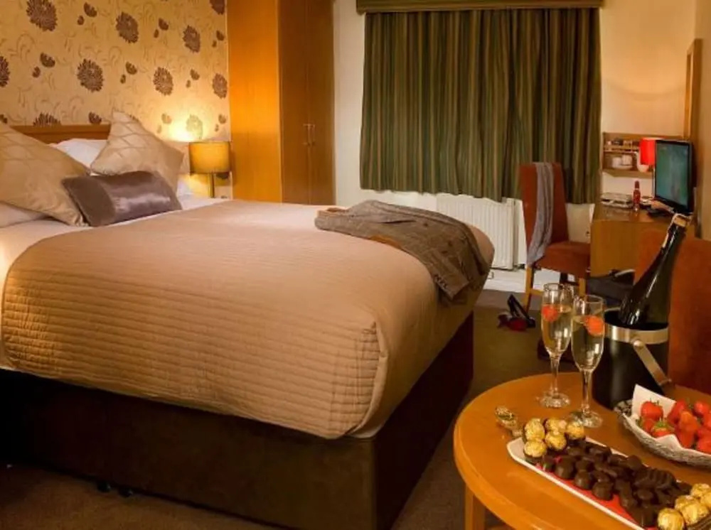 Creggan Court Hotel - Chambres