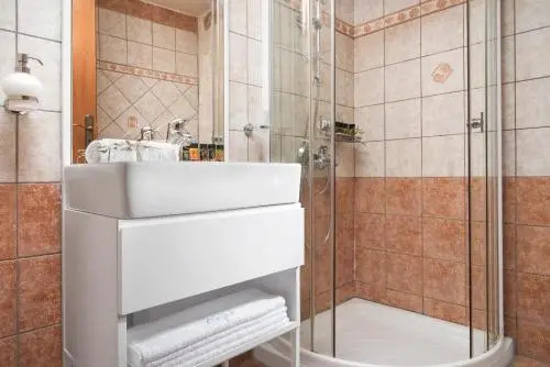 Aeria Apartments - фото 7