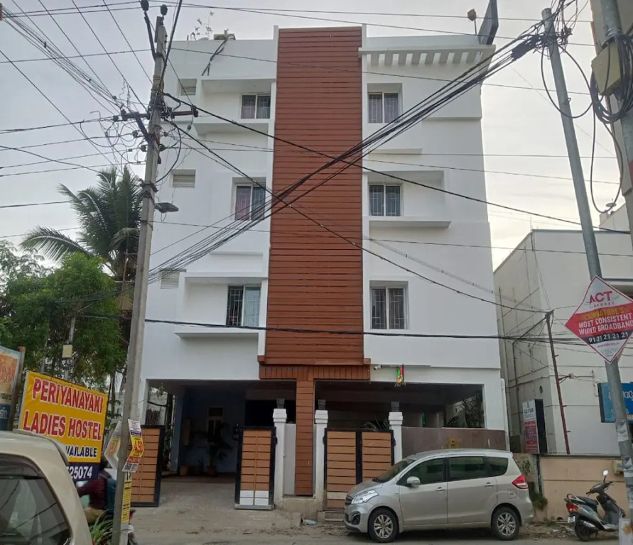 Hotel photo 1
