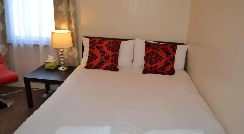 Dickens Lodge