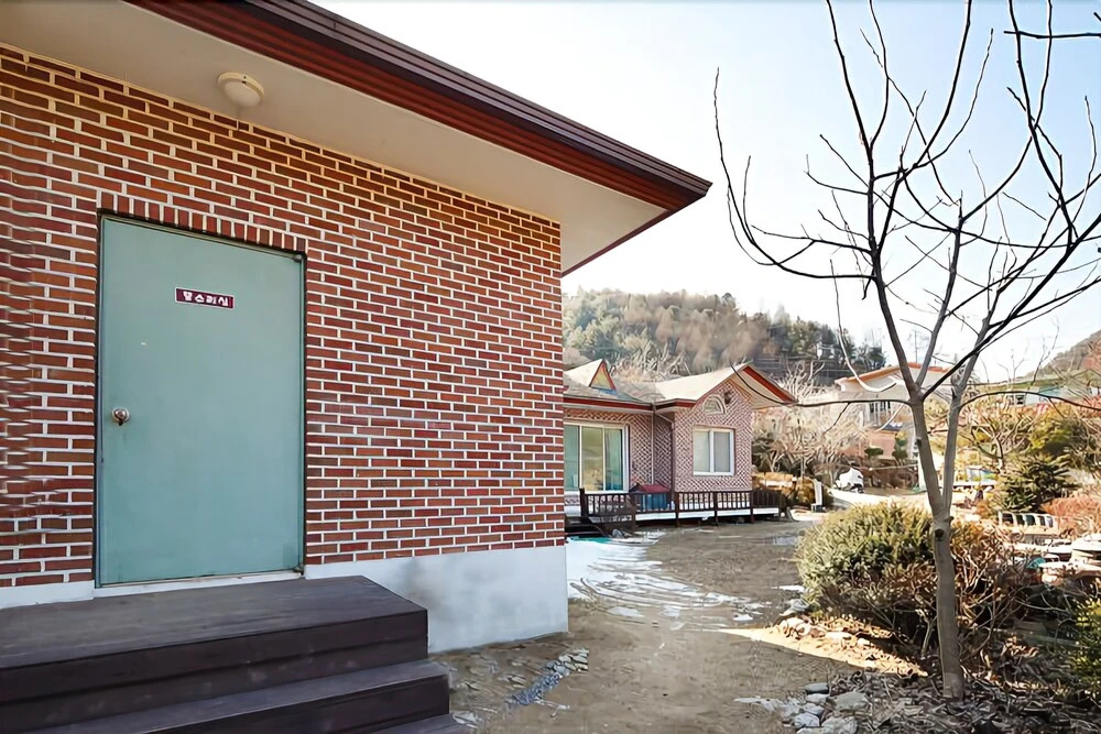 Gapyeong Pot Pension