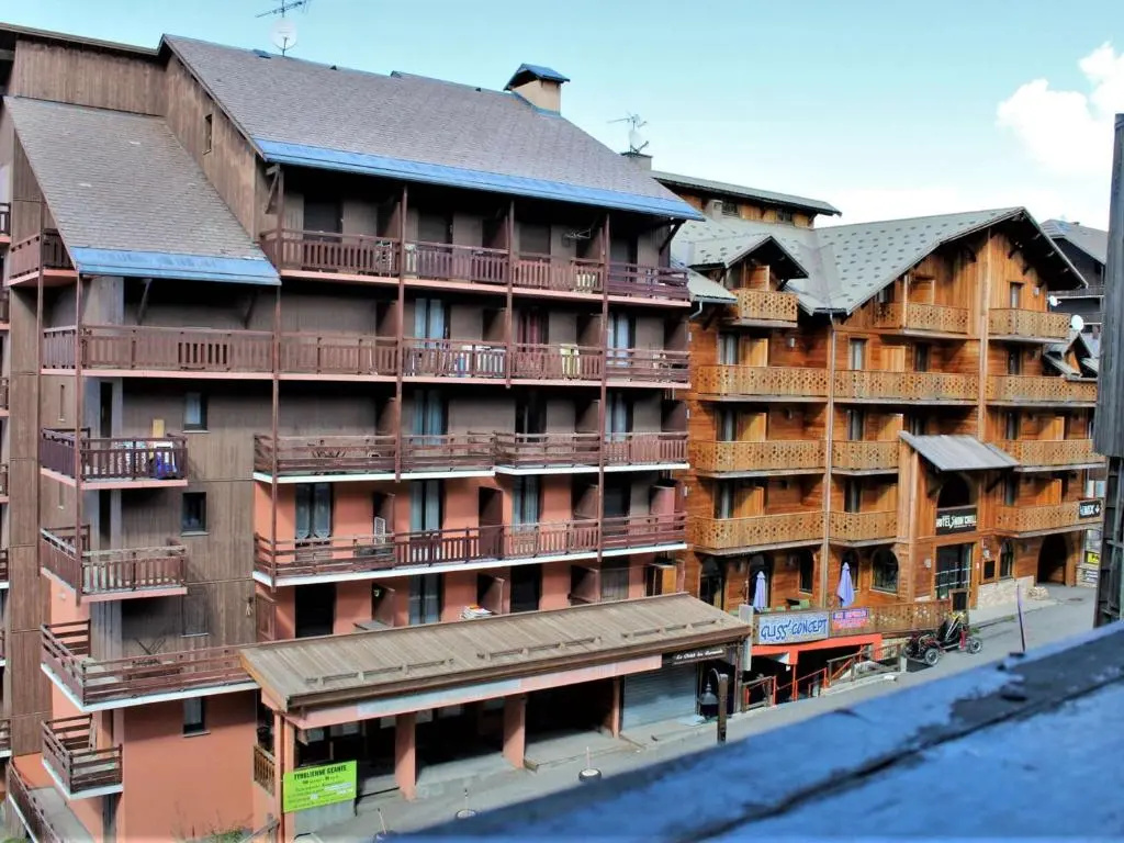 Voir la photo 1 — Appartement Risoul, 1 pièce, 4 personnes - FR-1-330-221
