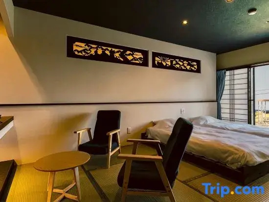 Standard room with city view
