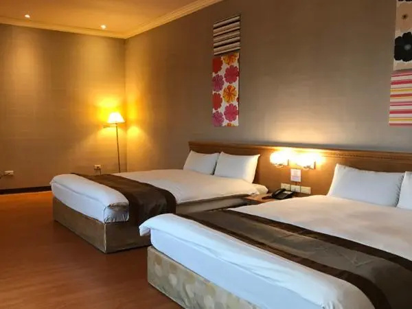 Premier room