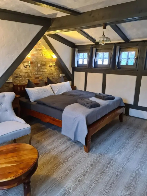 Classic Double room with balcony and with garden view (full double bed)