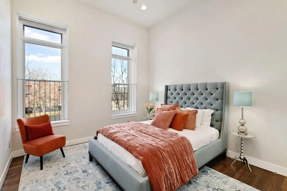 THE PENTHOUSE loft in the heart of Old Town! — фото 3