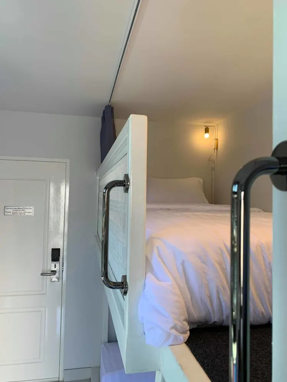 Bed in Dorm (female dorm)