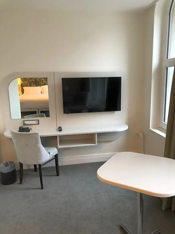 Isaacs Hotel Cork City - Chambres