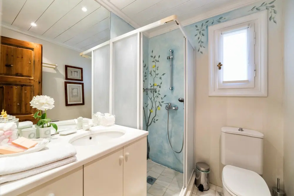 2 Bedrooms Suite with sea view
