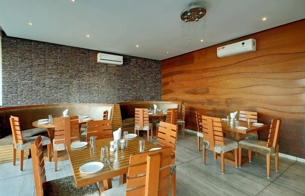 Hotel Apaar with Sea Face Garden Restaurant - Général