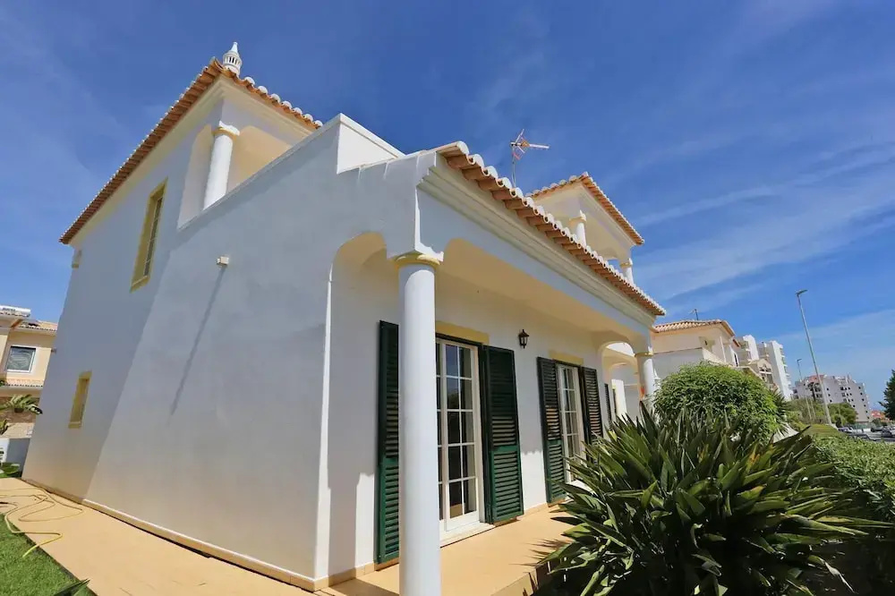 U 02 - Bedroom 2 in Casa Quinta Esta o