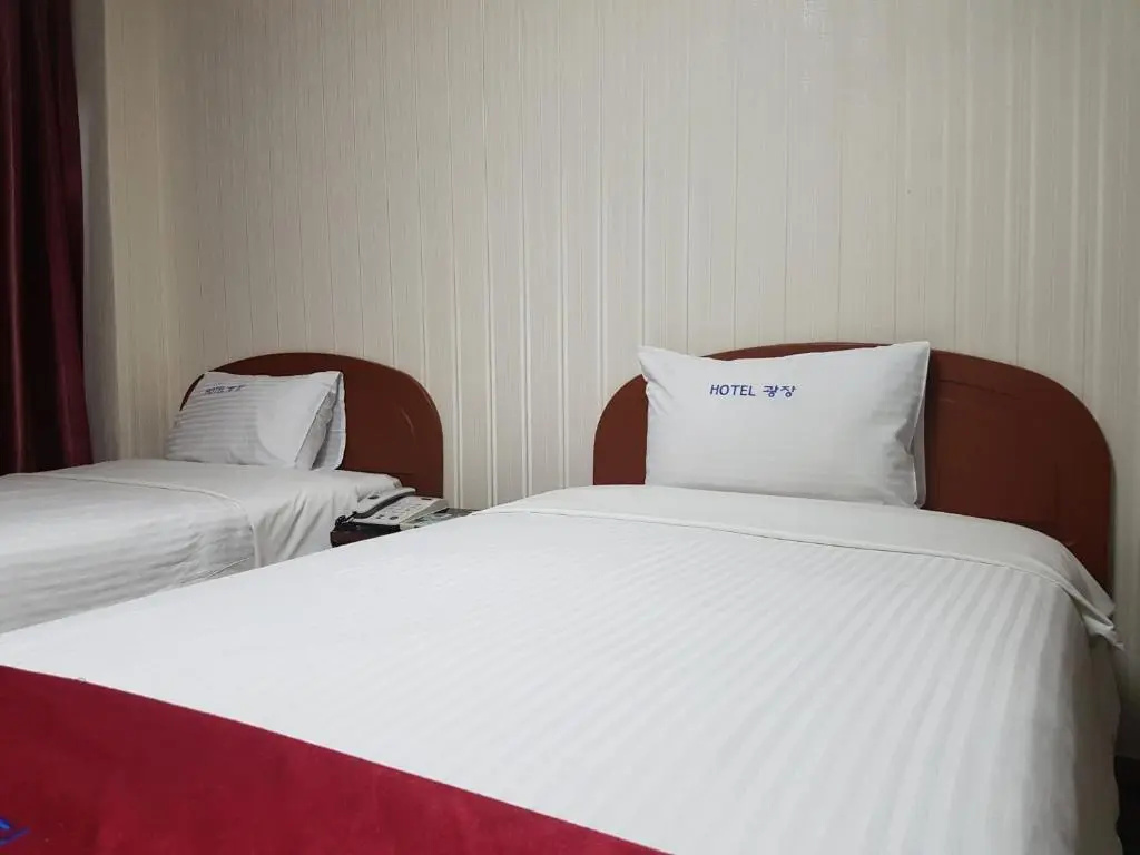 Gwang Jang Hotel - Chambres