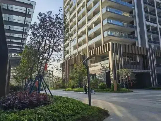 zhongshanyunbogongyujiudian