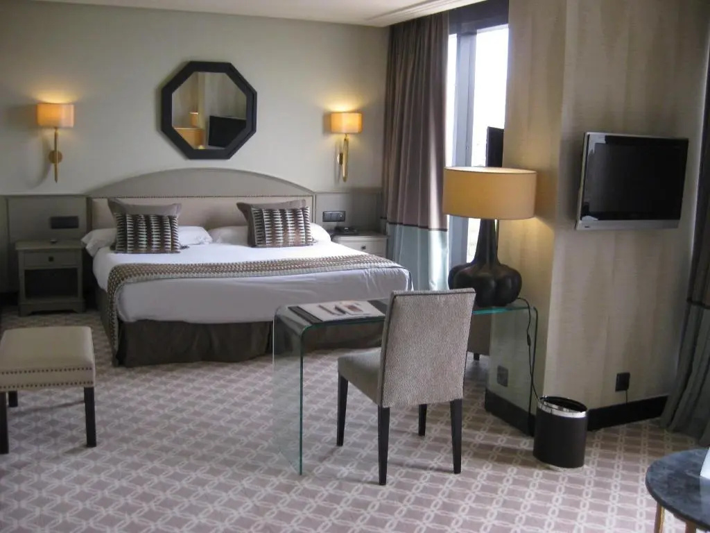Superior Double room (full double bed)