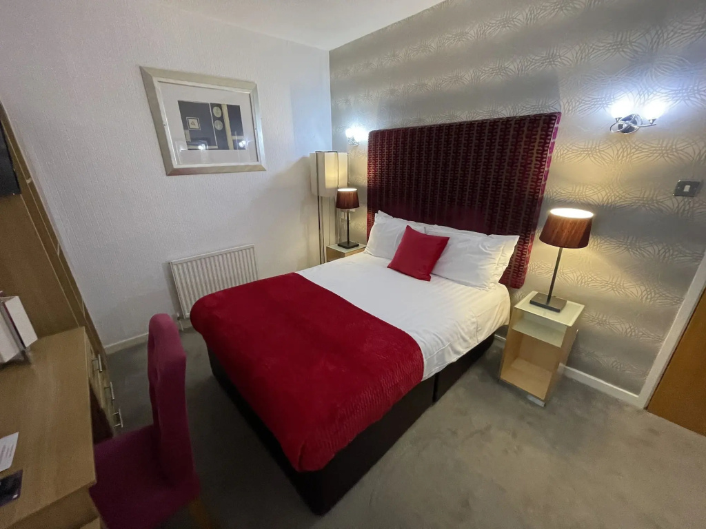 Hotel photo 12
