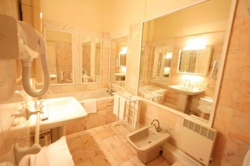 Standard Triple room with balcony