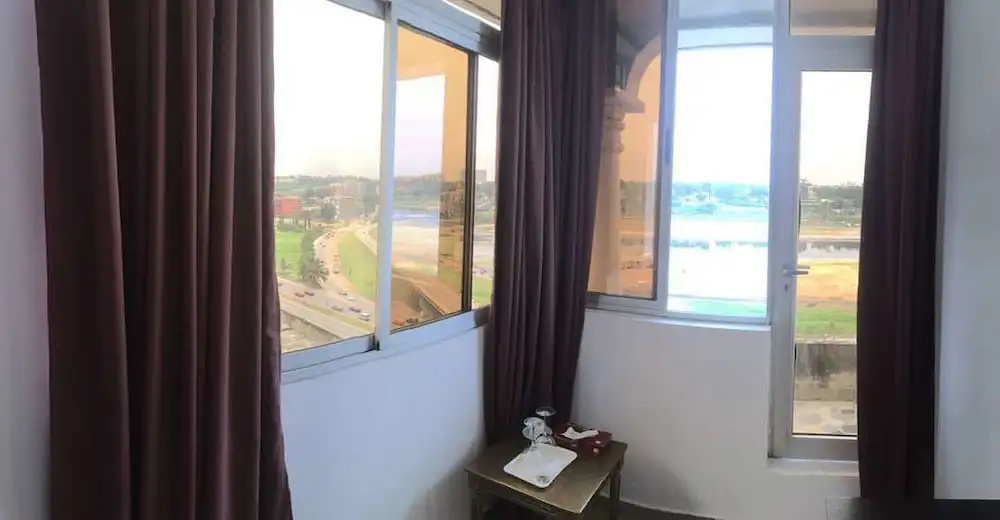 Balcony & Terrace