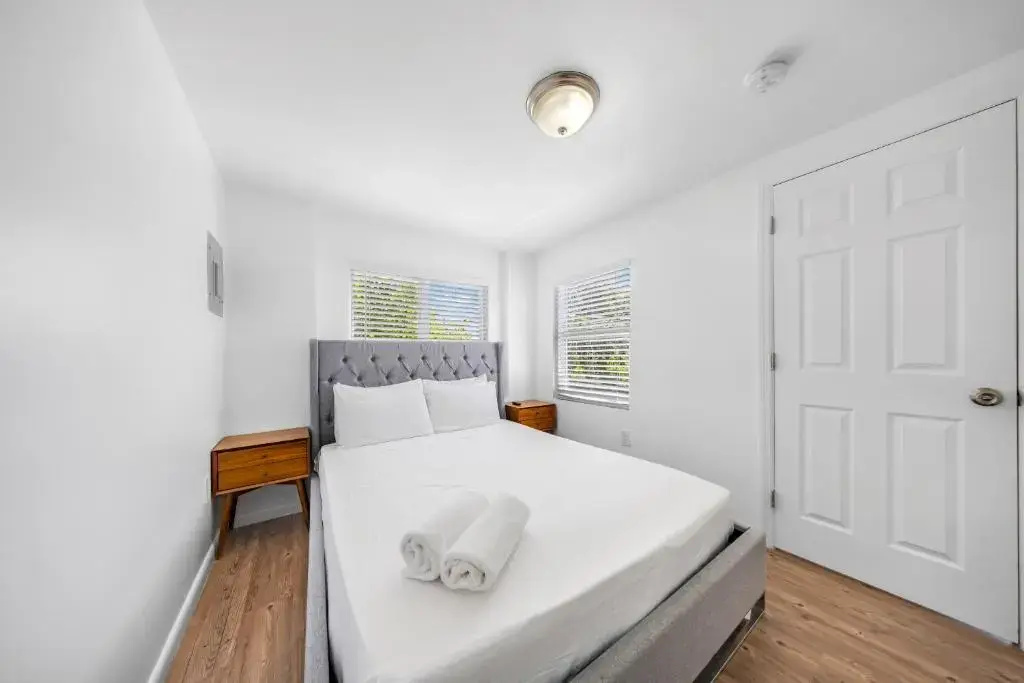 Deluxe Apartment