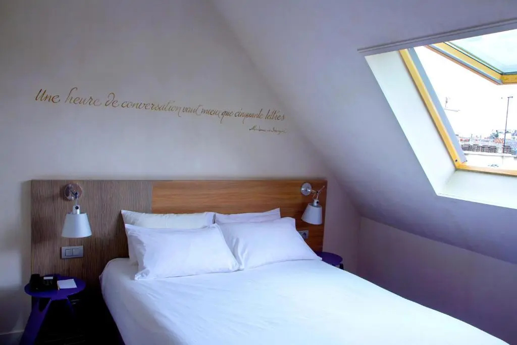 Hotel de Sevigne 55
