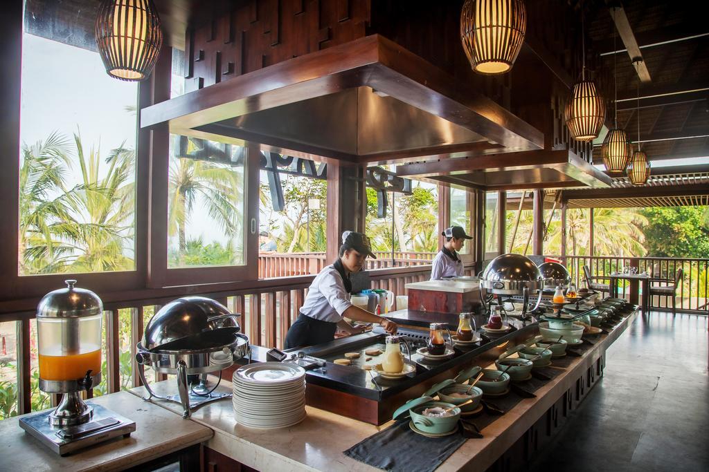 Отель Legian Village Hotel Бали