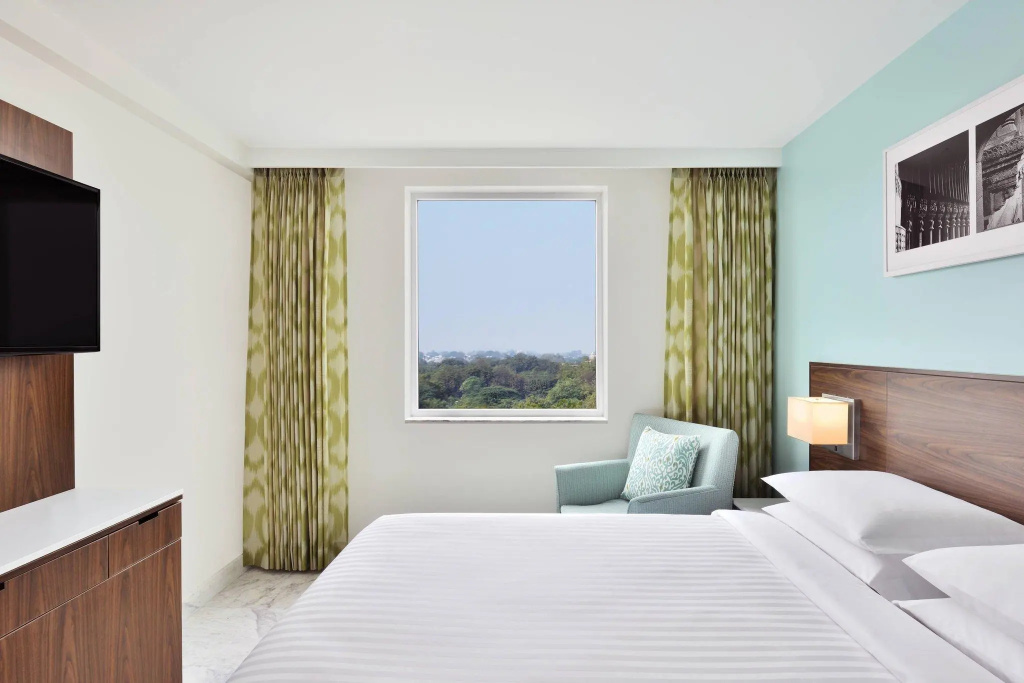 1 Bedroom Double Suite (full double bed)