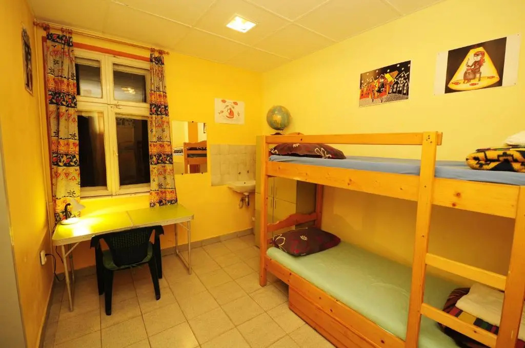Standard Double room (twin beds)