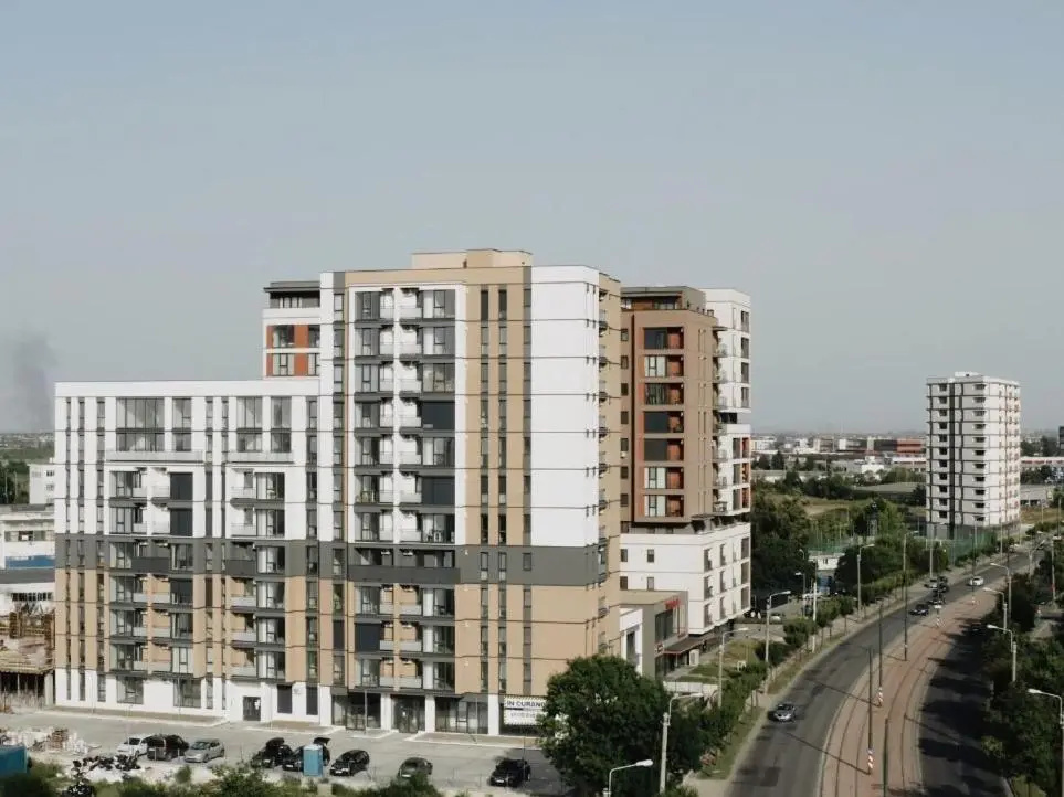 11th Floor Luxury Residence