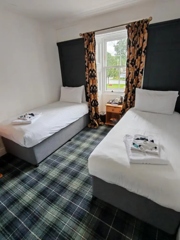 Standard Double room with city view (twin beds)