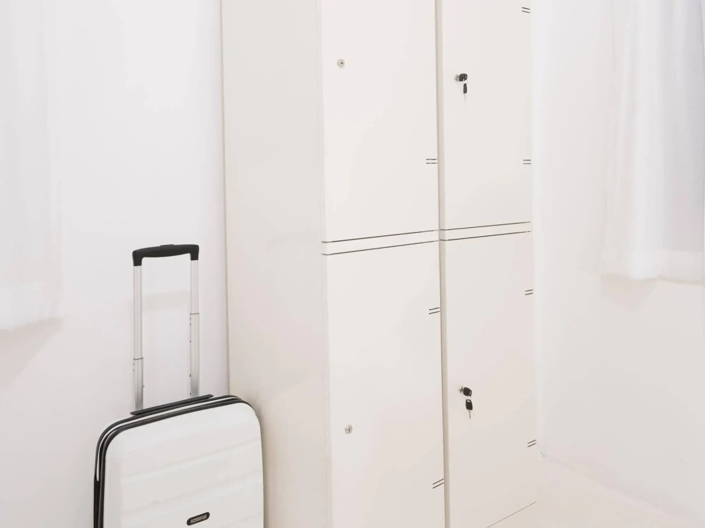 Отель Hao Hostel Phuket в Пхукет (город)
