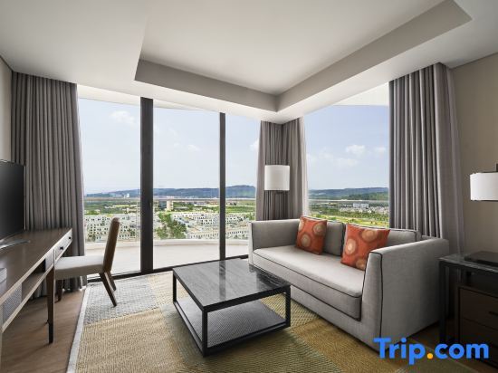 Intercontinental Phu Quoc Long Beach Resort