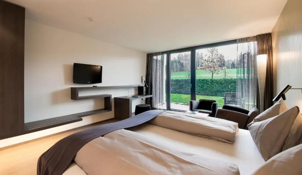 Small Luxury Hotel Wellnesshotel Golfpanorama - Chambres