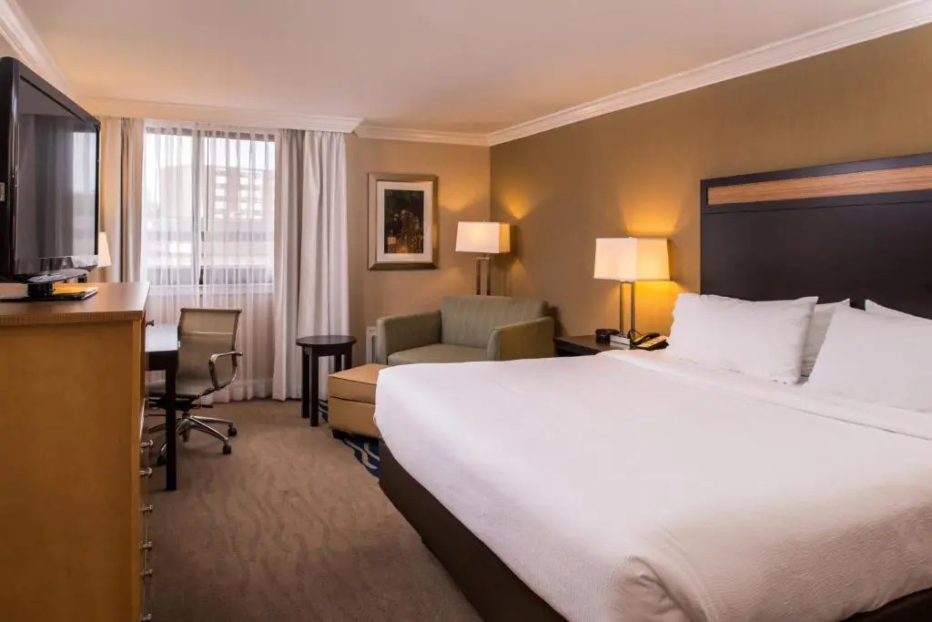 Holiday Inn Concord - Chambres