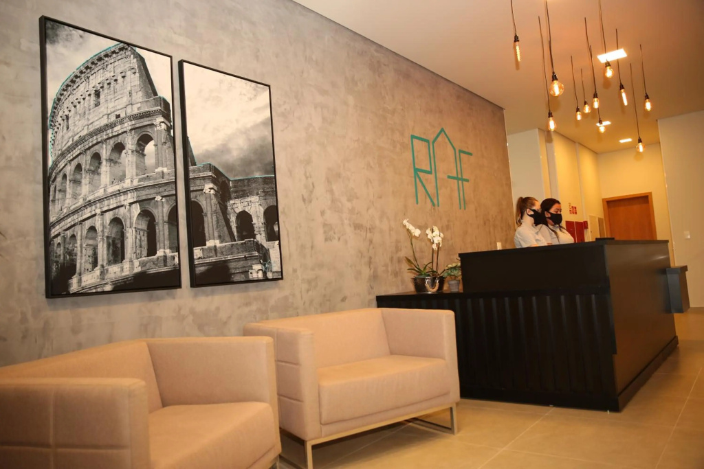 Raf Hotel — 2