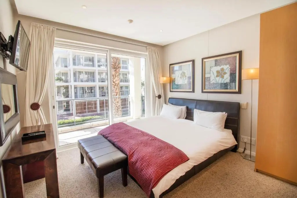Waterfront Village Aparthotel - Chambres