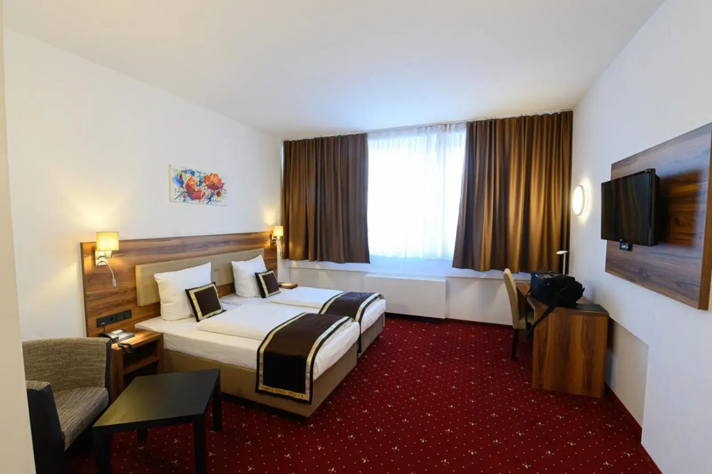 Hotel photo 5