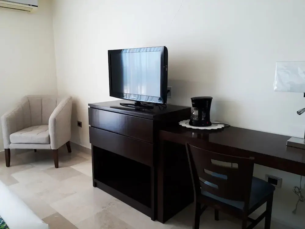 Seven Crown La Paz Malecon - Chambres