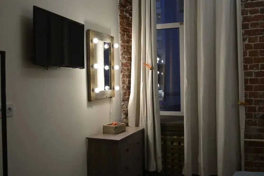 Nice Hotel Loft — 2