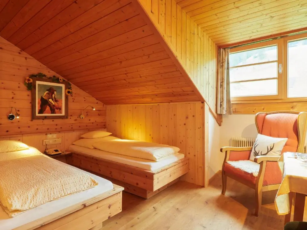 Almi's Berghotel - Chambres