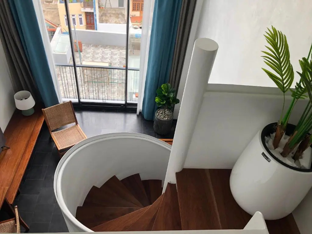 Balcony & Terrace