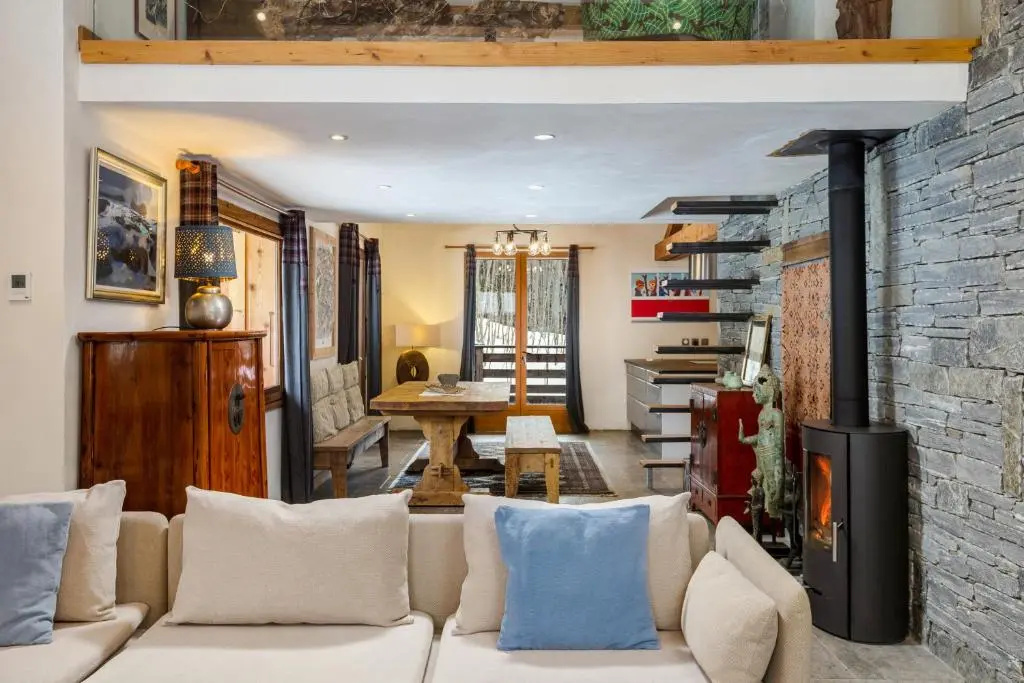 Voir la photo 3 — Chalet 4BR Wood Stove , Home Cinema , Parental Suite