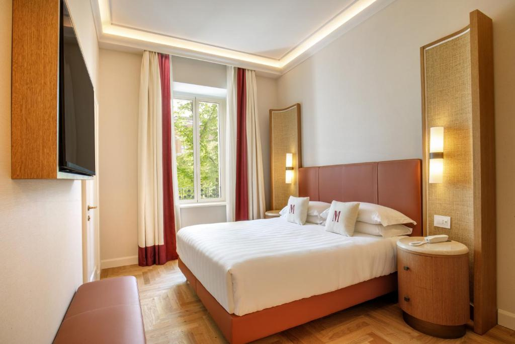 Superior Double room (full double bed)